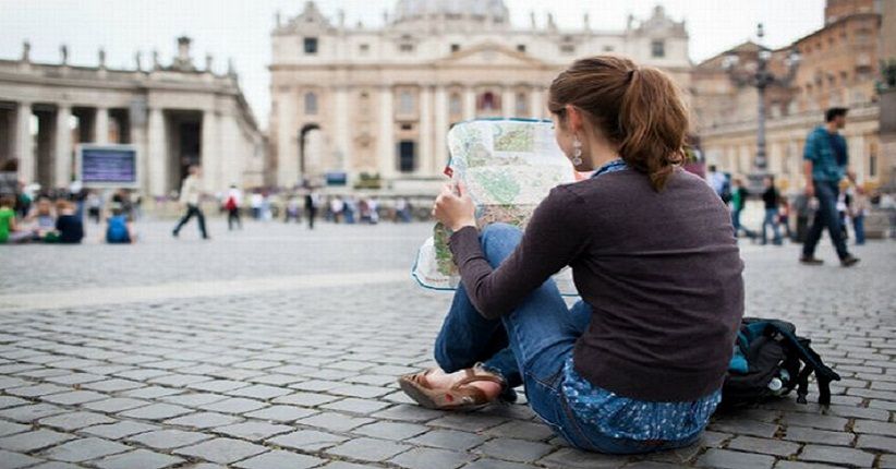 5 Aplikasi yang Wajib Dimiliki Solo Traveler