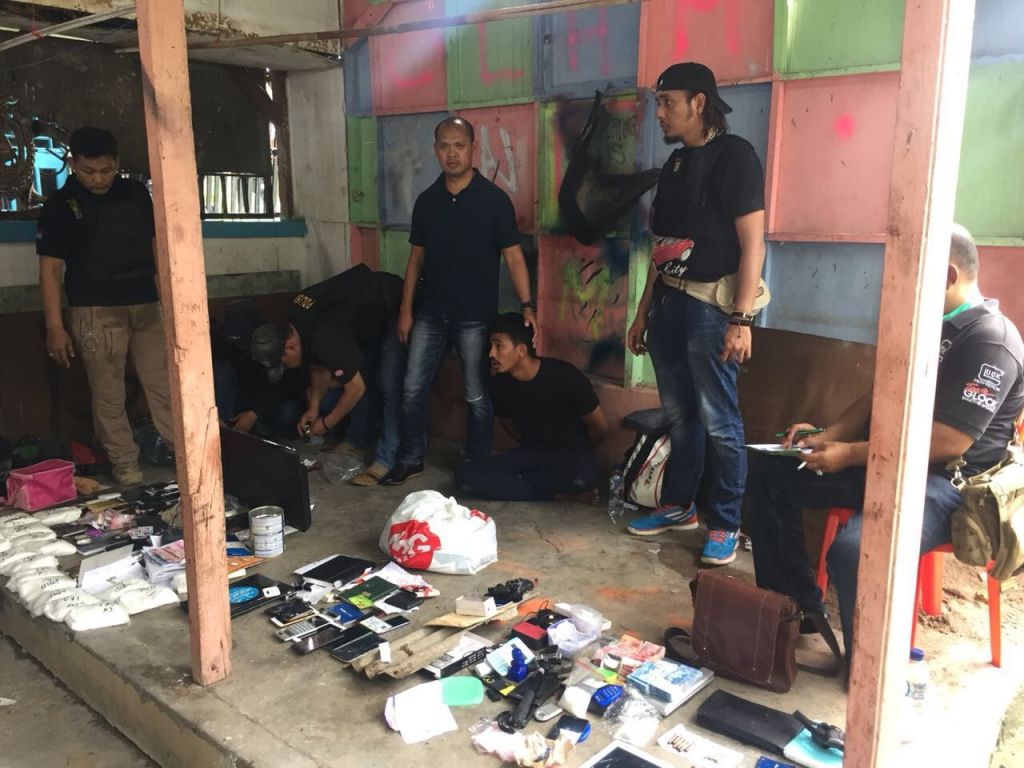 Kikis Stigma Sarang Narkoba, Polisi dan TNI Jinakkan Kampung Ambon