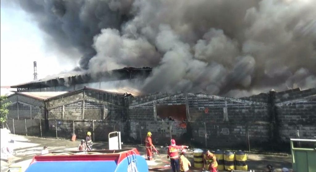 Pabrik PT San Weei Tangerang Terbakar, 330 Karyawan Dievakuasi