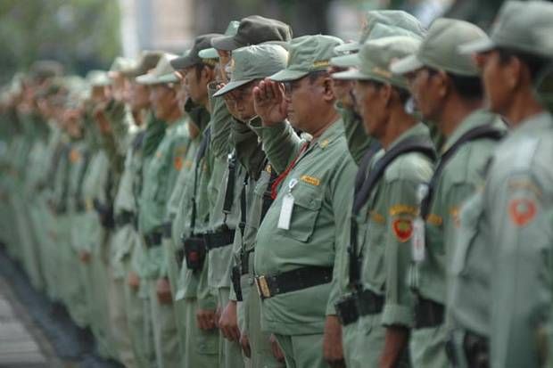 Pemkot Bekasi Naikkan Honor Linmas Jadi Rp500.000 Per Bulan Awal 2018