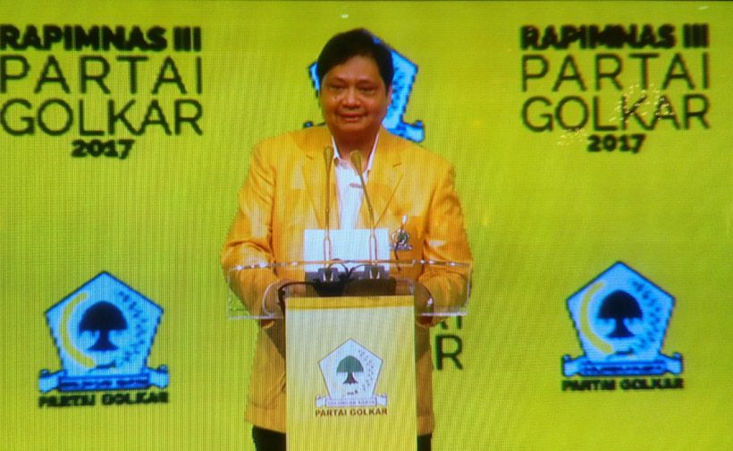 Ujian Bulan Pertama Airlangga sebagai Ketua Umum Golkar 