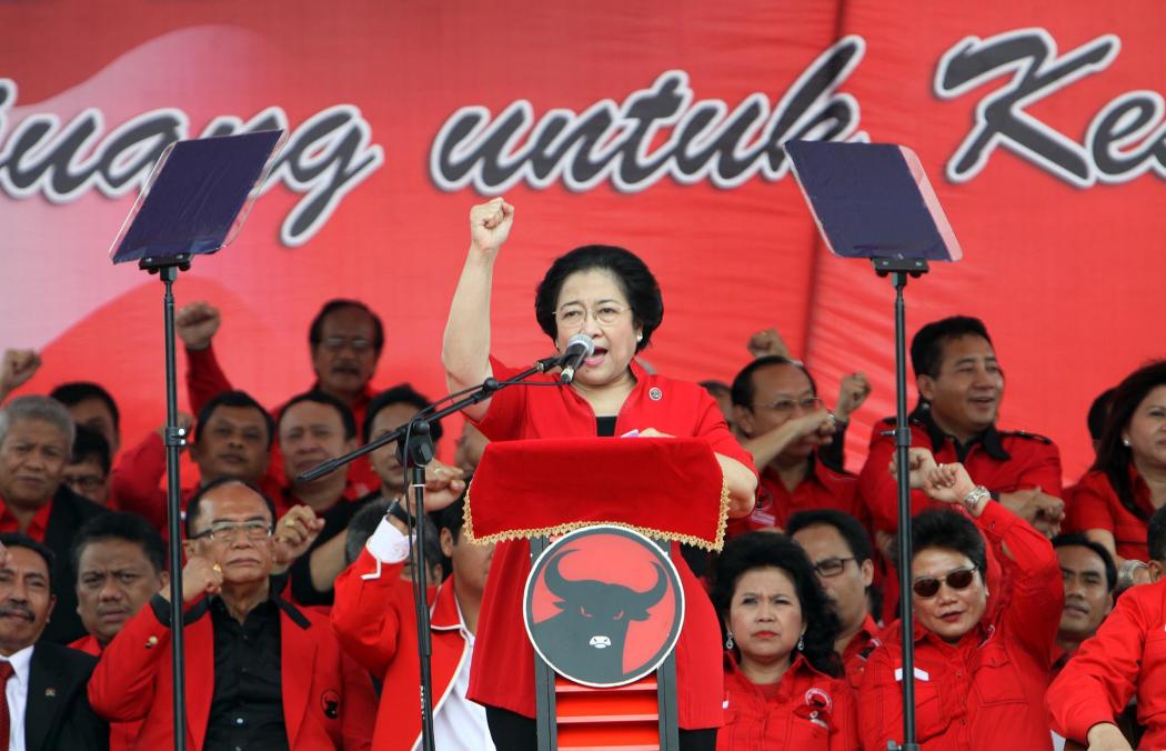 Mega Buat Kejutan di Rakernas PDIP Usai Menutup Pidato dengan Salam