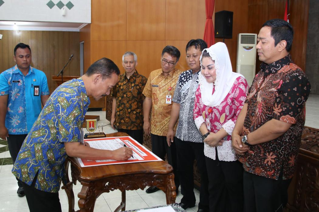 70 OPD Pemkot Semarang Teken MoU Percepatan Smart City