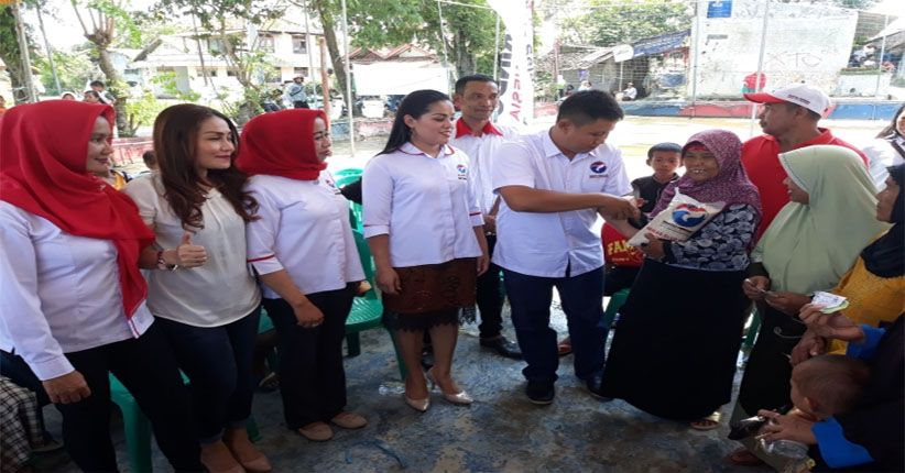 DPD Perindo Purwakarta Salurkan Beras Gratis dan Latih Ibu-Ibu