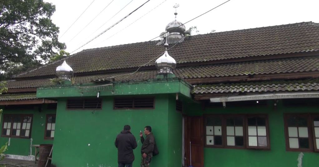Sebuah Masjid di Sukabumi Dirusak dan Diacak-Acak Orang Misterius