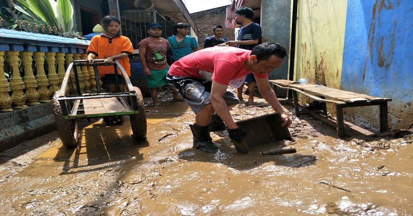 Korban Banjir Bandang Cicaheum Butuh Bantuan Air Bersih