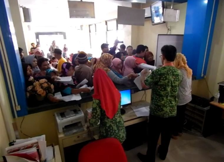 Sistem BPJS Eror, Ratusan Pasien RSUD Kudus Terlantar