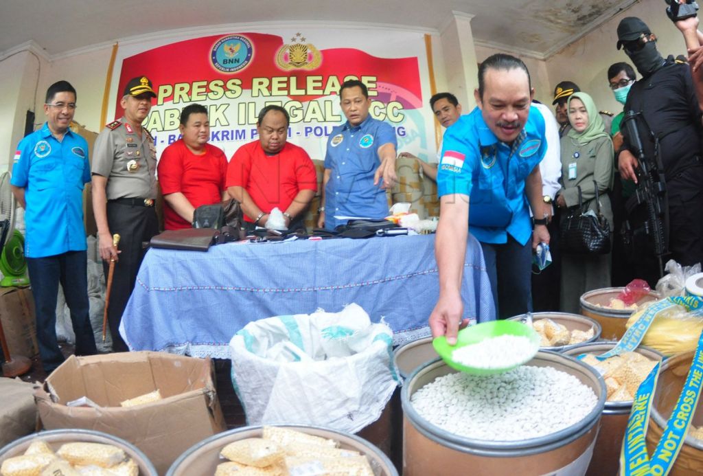 Pemilik Pabrik PCC di Semarang Kantongi Rp2,7 Miliar per Bulan