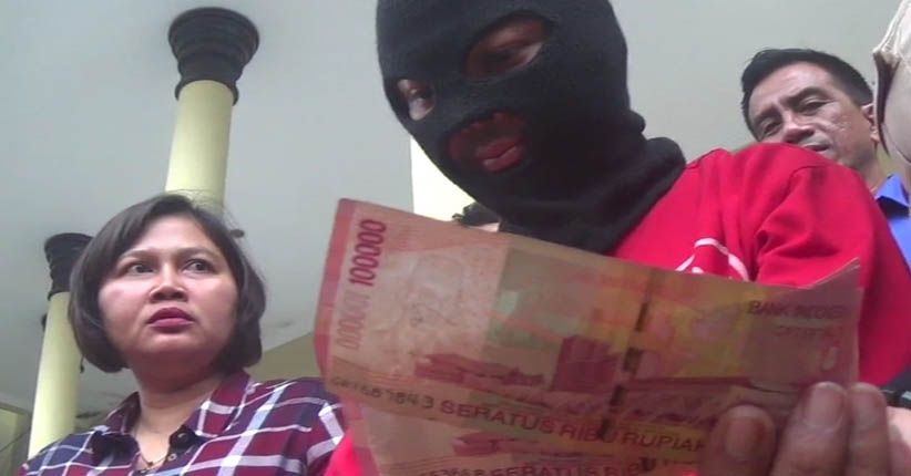 Layani Threesome, Pasutri Asal Bandung Digerebek Polisi di Surabaya