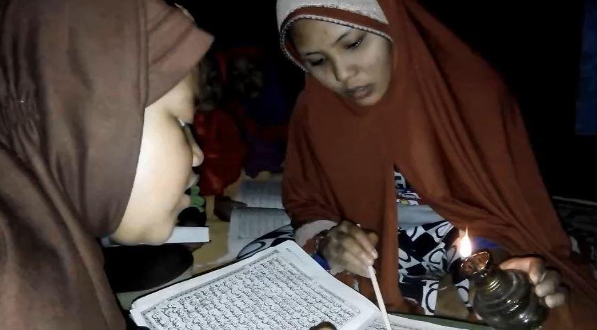 Puluhan Tahun Warga Desa Kuwala Langkat Menantikan Listrik