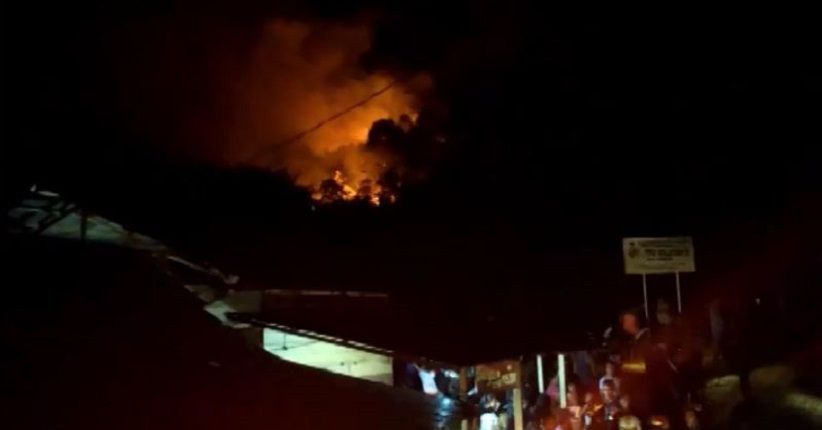 6 Hektare Lahan Perbukitan di Padang Terbakar, Ratusan Warga Panik