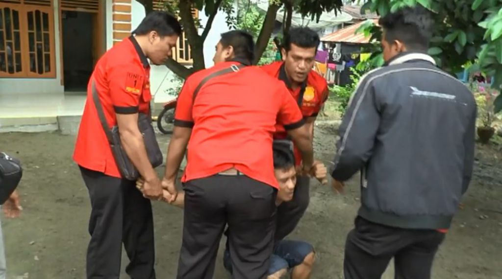 Penangkapan Penganiaya Anak Berlangsung Dramatis, Pelaku Sempat Kabur