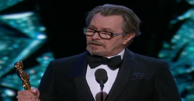 Gary Oldman Raih Piala Oscar 2018 untuk Aktor Terbaik