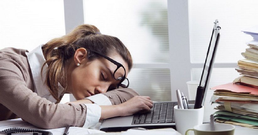 5 Kiat Meningkatkan Kesehatan Mental di Kantor