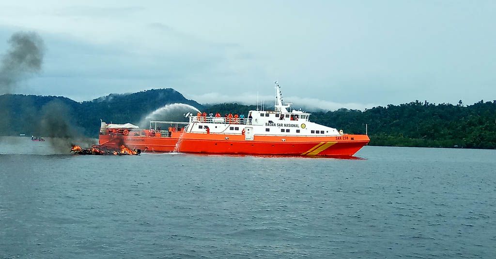 4 Polisi Korban Kapal Terbakar di Raja Ampat Dirawat Intensif