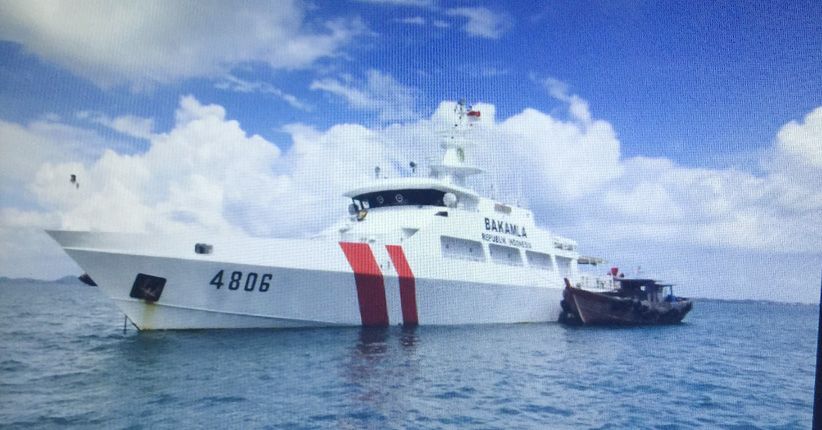 Bakamla Tangkap Kapal Penampung Minyak di Selat Malaka