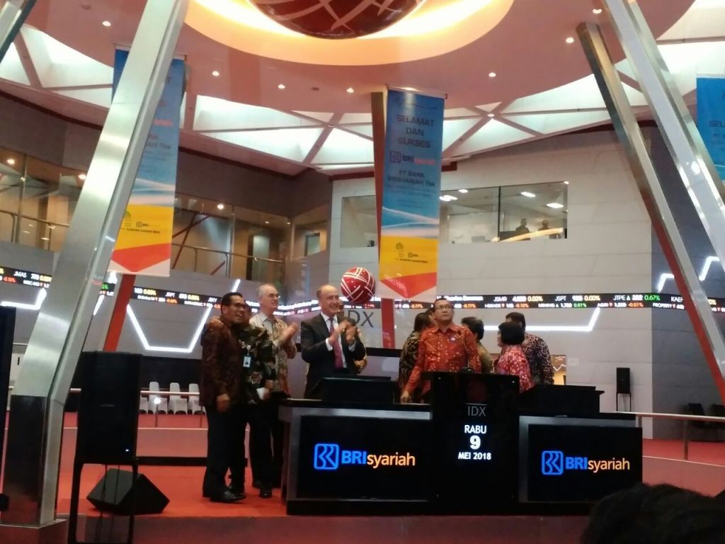 Resmi IPO, Saham BRI Syariah Naik 19,61 Persen