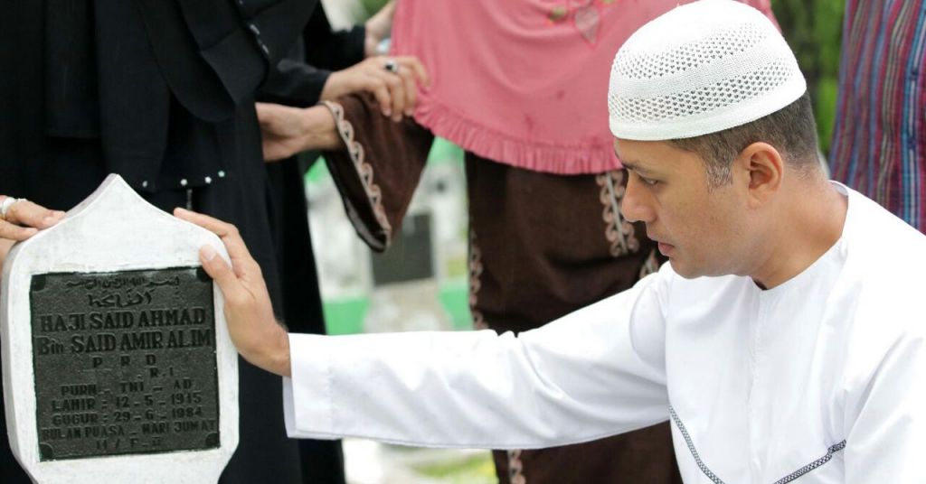 Jelang Ramadan, Musa Rajekshah Ziarahi Kakek di Taman Makam Pahlawan
