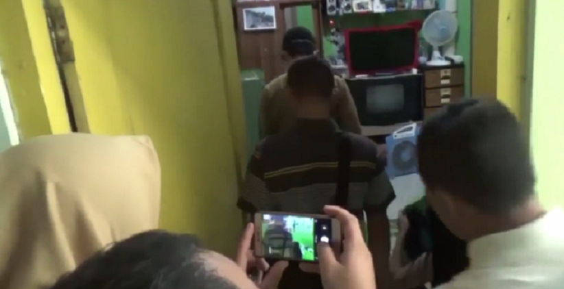 Operasi Pekat, WNA Tiongkok Digerebek Sekamar Bareng Wanita di Kebumen