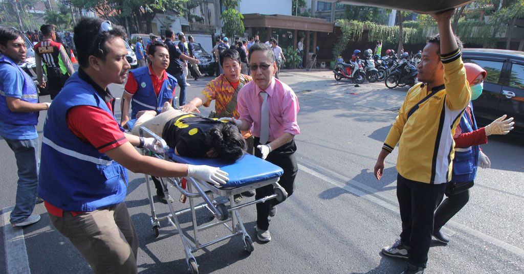 Kronologi Teror Bom Surabaya, Ledakan Pertama di Gereja Santa Maria 