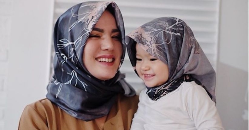 Unggah Foto Berhijab, Alice Norin Didoakan Segera Hijrah