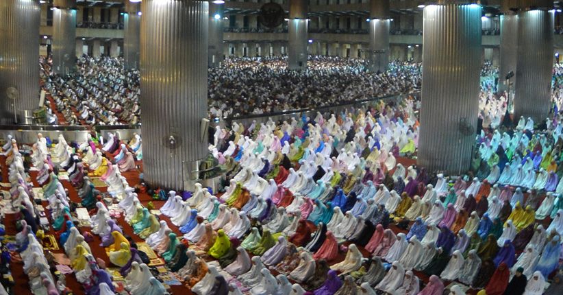 Keistimewaan Lailatul Qodar
