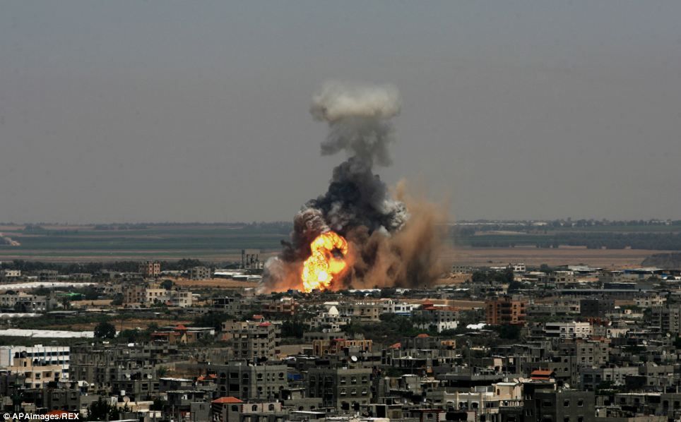 Aksi Balasan, Israel Serang 25 Pos Militer dan Gudang Senjata Hamas