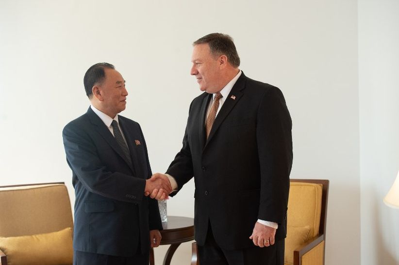 Jenderal Korut Serahkan Surat dari Kim Jong Un ke Donald Trump