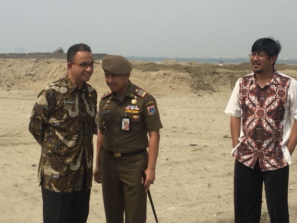 Usai Hentikan Pulau Reklamasi, Anies Kaji Ulang Proyek Giant Sea Wall