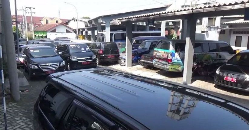 Duh, Mobil Dinas Terjaring Razia Pajak Kendaraan di Jalan Trans Sulawesi Jeneponto