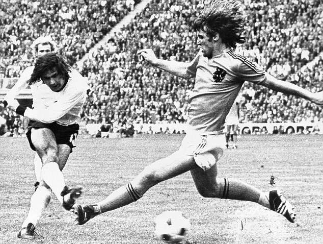 6 Pencetak Hattrick Tercepat di Piala Dunia, Nomor 5 Bawa Argentina Menang 5-0