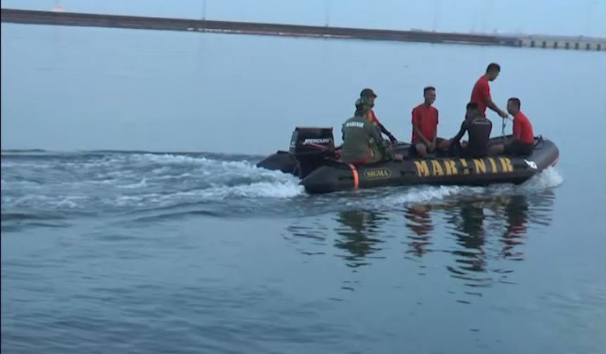 Korban Tewas Kapal Tenggelam di Selat Makassar Jadi 16 Orang