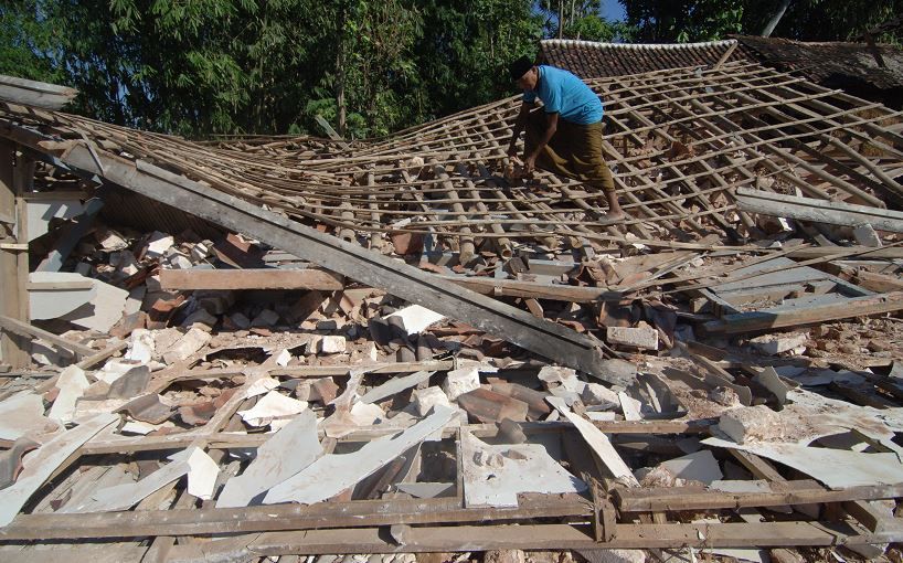 Foto-Foto Kerusakan Dampak Gempa Berkekuatan 4,8 SR di Sumenep