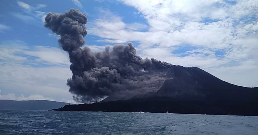 BMKG: Gunung Anak Krakatau Masih Berpotensi Longsor