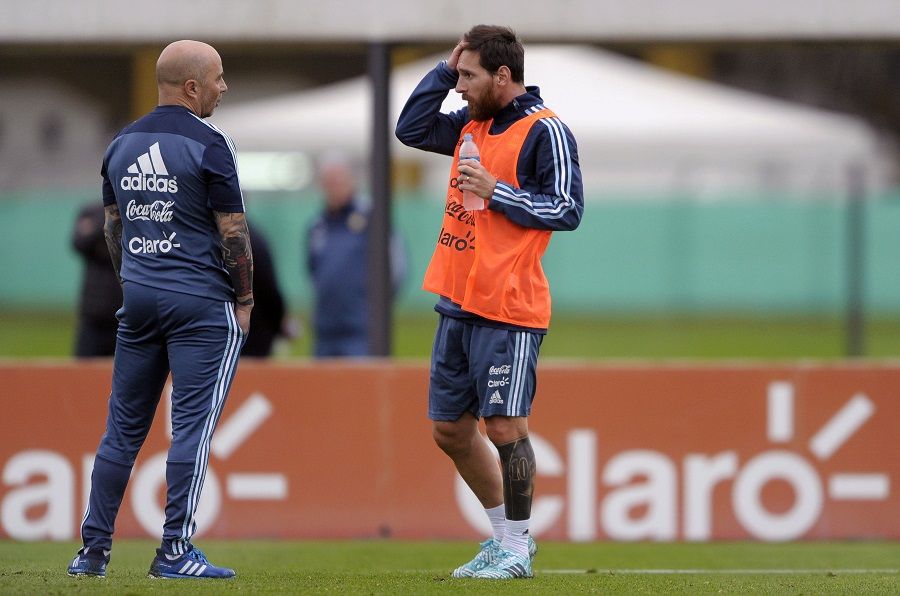 Sampaoli: Para Pemain Argentina Harus Bermain di Level Messi