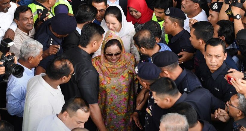Istri Najib Razak ke Para Pendukung: Jangan Pernah Menangis!