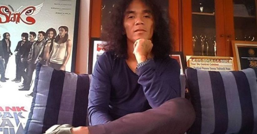 Terkenal Slengean di Panggung, Begini Sikap Kaka Slank di Rumah