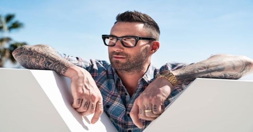 Mata Bintitan, Adam Levine Bilang Dirinya Seksi