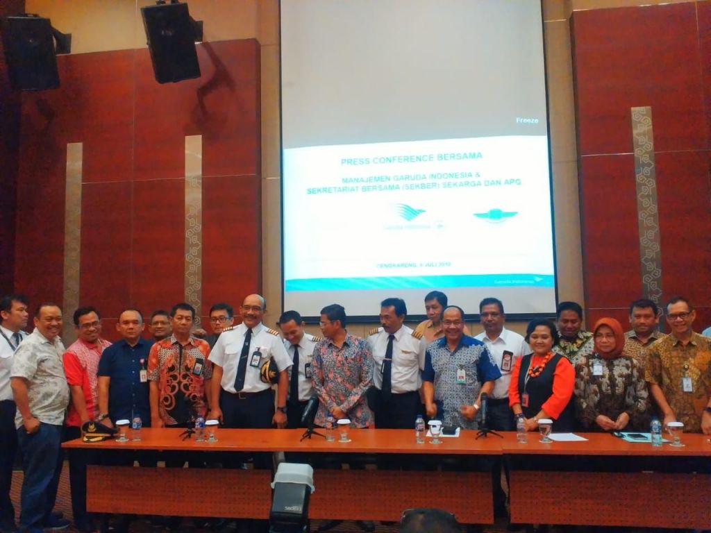 Pilot dan Karyawan Garuda Batal Lakukan Mogok Kerja