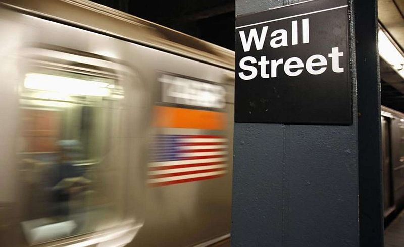 Wall Street Berakhir Variatif, Dow Merosot 0,15 Persen