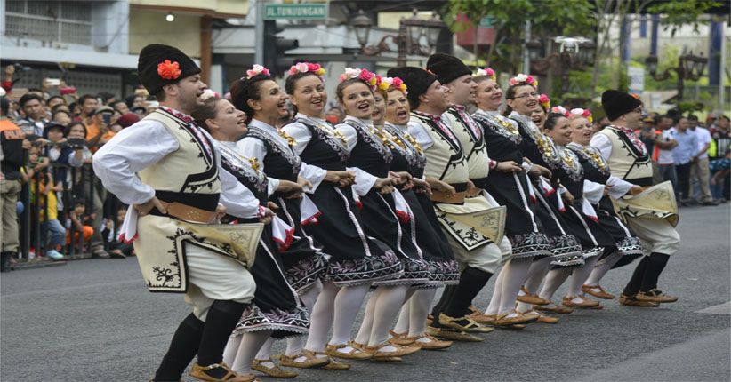 Ratusan Peserta Mancanegara Ramaikan Festival Cross Culture Surabaya