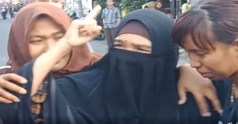 Penangkapan Terduga Teroris di Sleman Diprotes Istri dan Anaknya