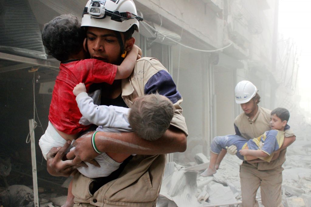 Evakuasi Kelompok White Helmets oleh Israel Dikecam Pemerintah Suriah