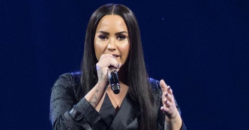 Demi Lovato Telah Siuman dan Ditemani Keluarga