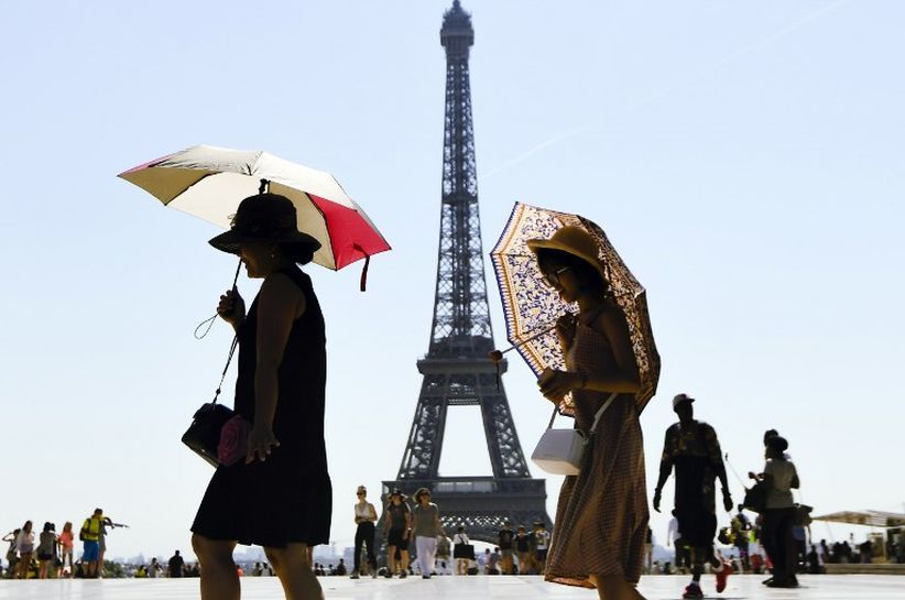Menara Eiffel Dibuka Lagi Setelah Ditutup 2 Hari, Turis Lega