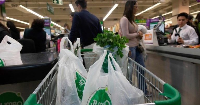 Cile Larang Penggunaan Kantong Plastik di Semua Toko dan Swalayan