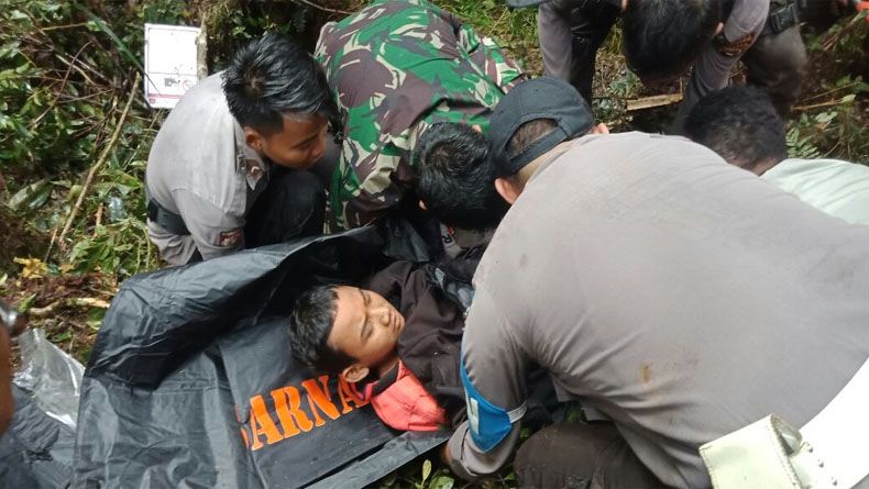 Ajaib, Bocah Ini Selamat dari Jatuhnya Pesawat Dimonim Air di Papua