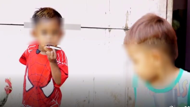Balita Asal Sukabumi Ini Kecanduan Rokok, Sehari Habiskan 2,5 Bungkus