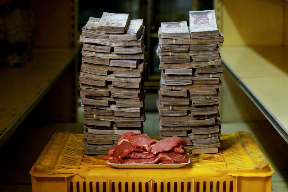 Mata Uang Venezuela Ambruk: Kertas Tisu Dijual 2,6 Juta, Daging 9 Juta