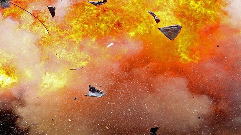 Apartemen Runtuh akibat Ledakan Gas, 3 Orang Tewas